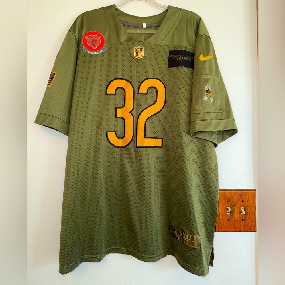 Nike Men's Olive and Gold Jersey
